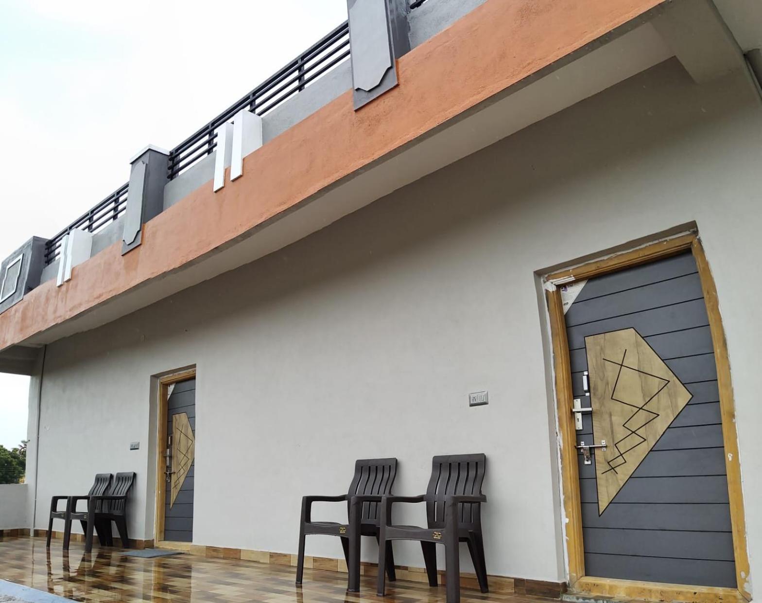 Raj Homestay Hampi Exteriör bild